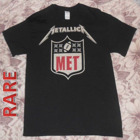 RARE Metallica To Heavy For Halftime shirt Unisex size M